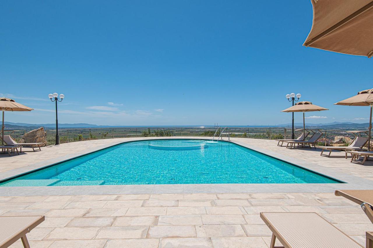 Castello Bonaria Wine & Spa Resort كامبيليا ماريتيما المظهر الخارجي الصورة